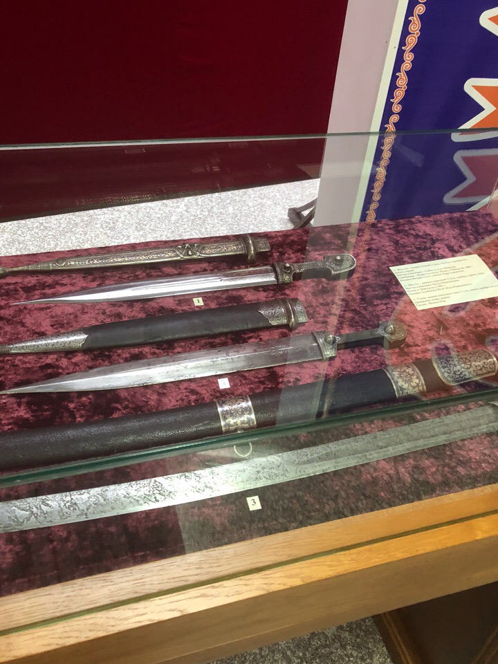 FJZ5EpktCWU