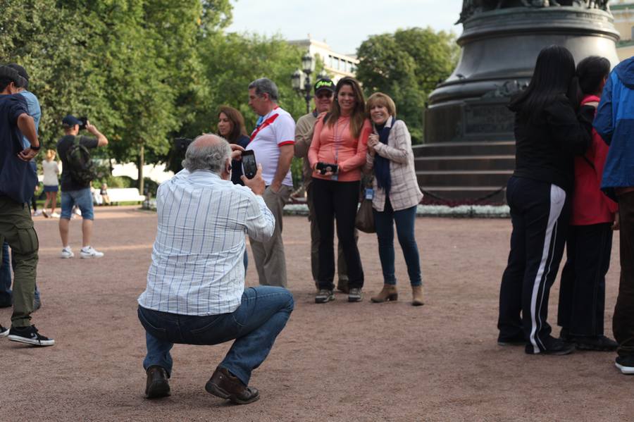 Прогулка по Невскому