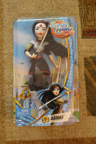Katana DC Super Hero Girls