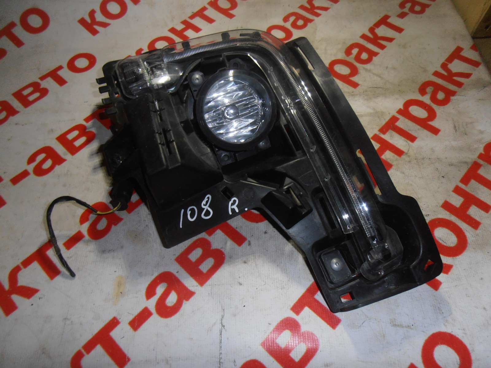 фонарь передний правый 108 5000 фара противотуманная 108 1200