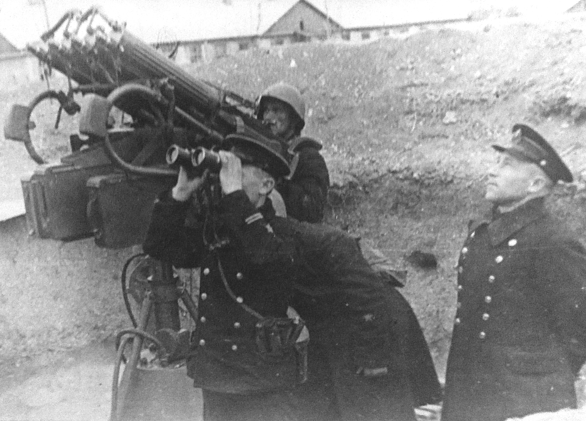 26 1942 Пулеметный расчет УО МЧПВ во главе со ст л-том Шаровым НЕ 1942