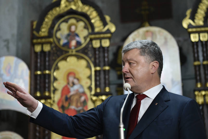 Порошенко - Молимся о мире на Земле Порошенко - Молимся о мире на Земле