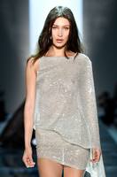 http://images.vfl.ru/ii/1539608083/1e3fe209/23808406_s.jpg
