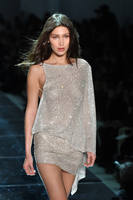 http://images.vfl.ru/ii/1539608084/28e94c27/23808408_s.jpg