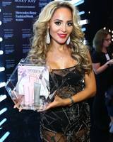 http://images.vfl.ru/ii/1539608627/8659df71/23808599_s.jpg