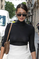 http://images.vfl.ru/ii/1539609239/16eb931d/23808834_s.jpg