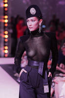 http://images.vfl.ru/ii/1539610535/832a333e/23809150_s.jpg