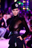http://images.vfl.ru/ii/1539610583/60180ae8/23809166_s.jpg