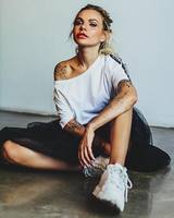 http://images.vfl.ru/ii/1539829749/9e71dbec/23852828_s.jpg