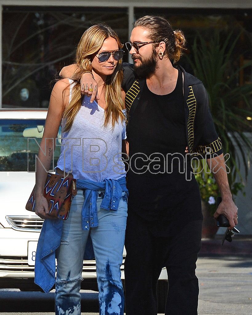 18.10.18 - Tom and Heidi at Beverly Glenn Deli in LA