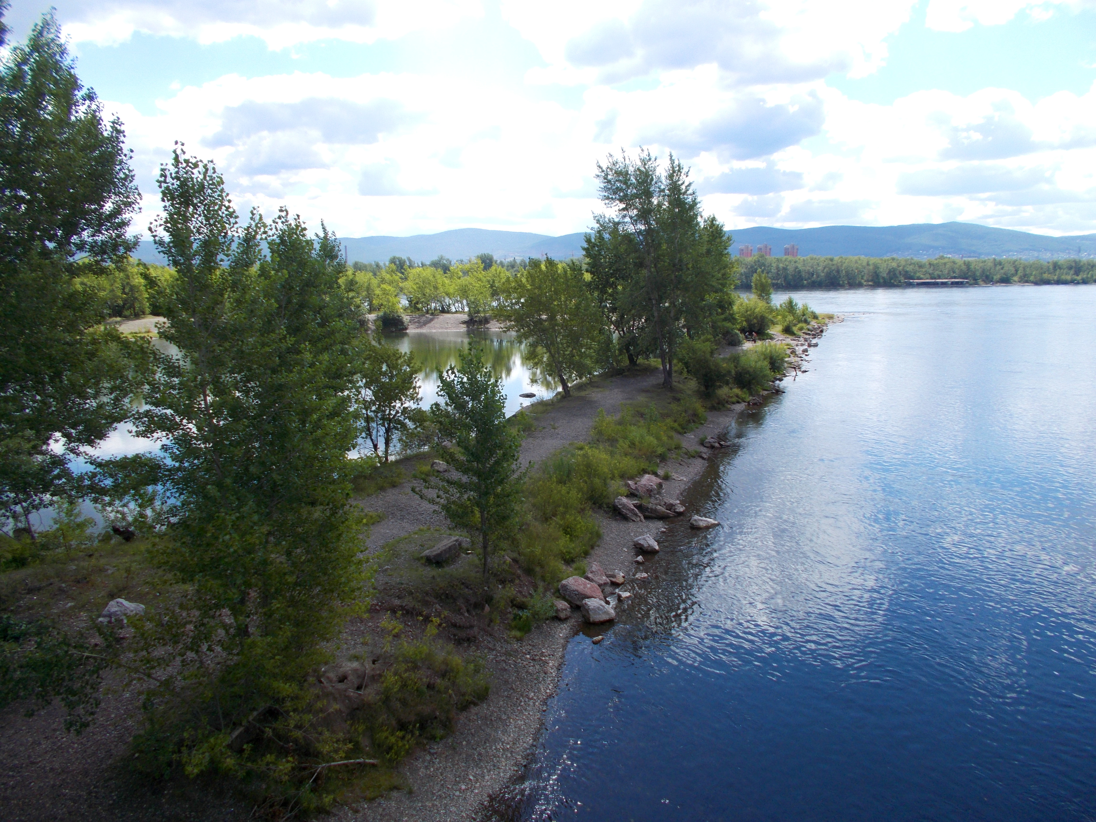 Остров Татышев