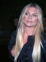 http://images.vfl.ru/ii/1540526535/1cfbff75/23945024_s.jpg