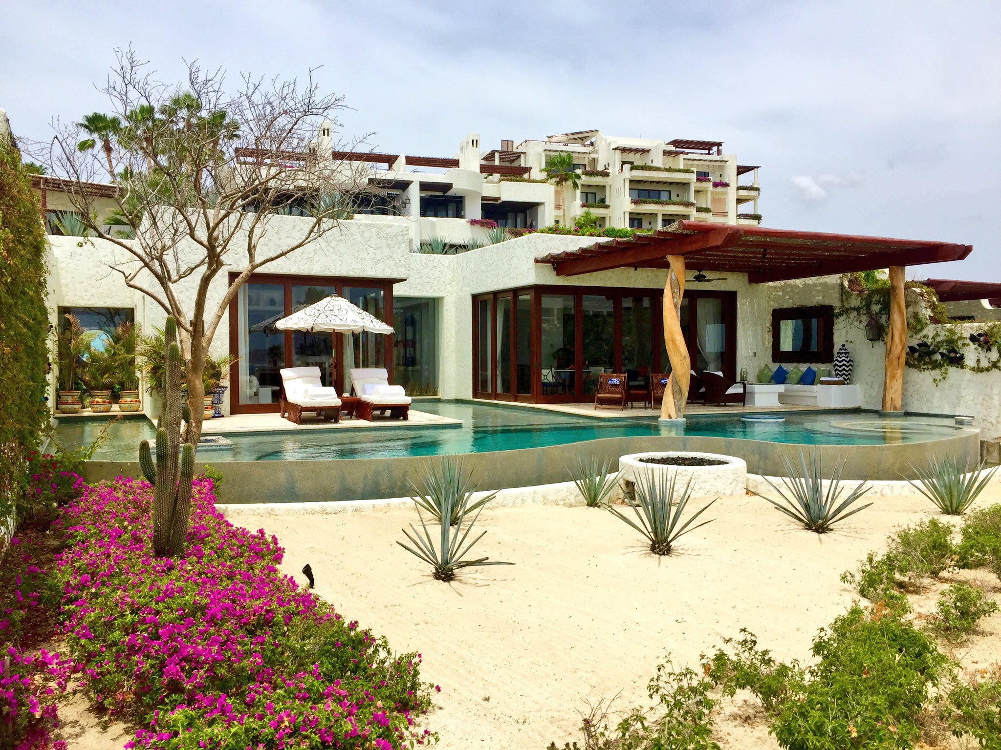 villa Signature, Mexico