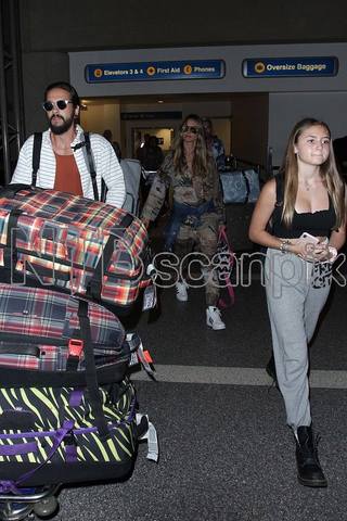 25.11.18 - LAX, LA