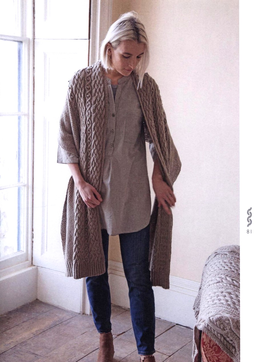 705 Easy Cable Aran Knits 18-079