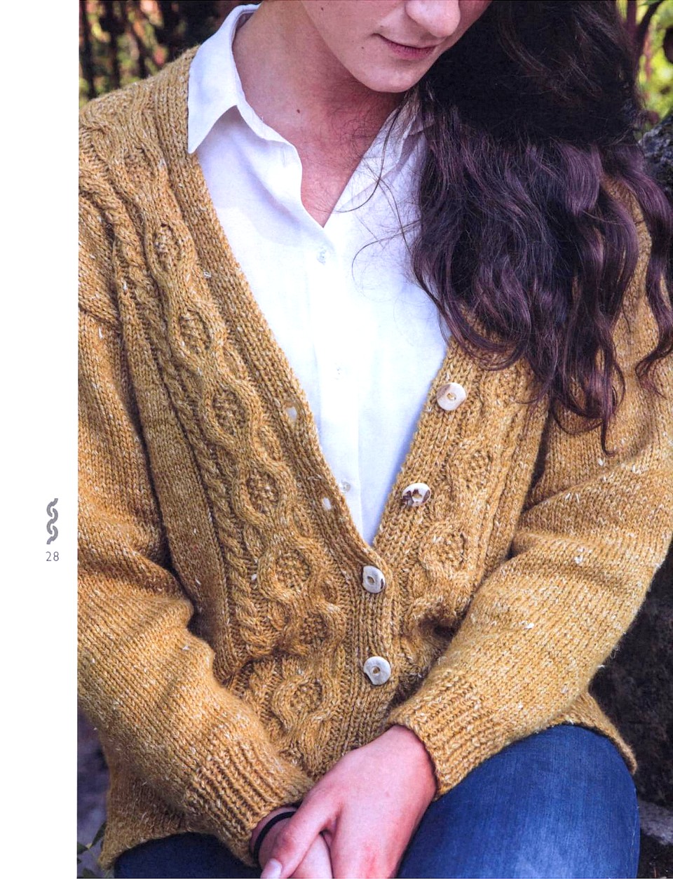 705 Easy Cable Aran Knits 18-026