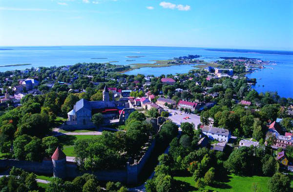 2linnus%20ja%20holmid