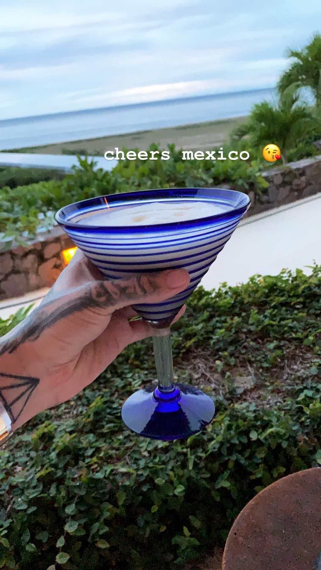 Bill's IG-Story #6 (30.12.18, Quinto Sol, Costa Careyes, Mexico)