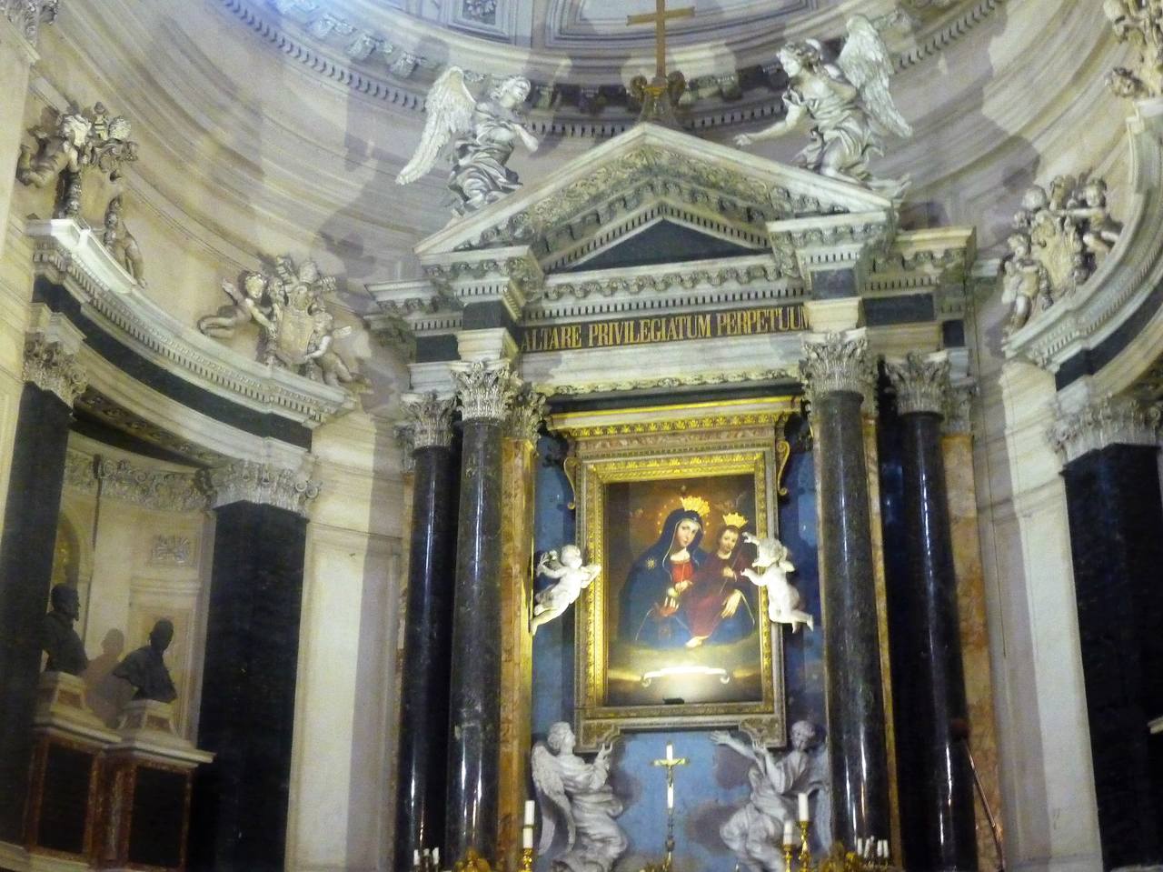 Basilica di Santa Maria in Montesanto (5)
