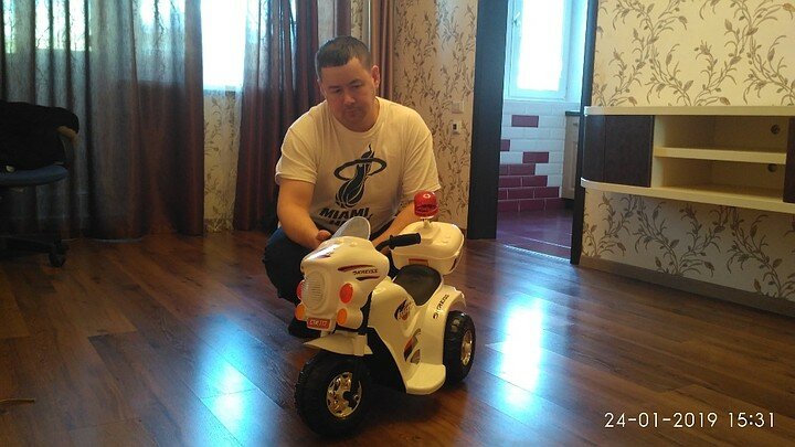 Этот мопед подарили Ванечке неравнодушные горожане. Ульяна ШЕВЧЕНКО