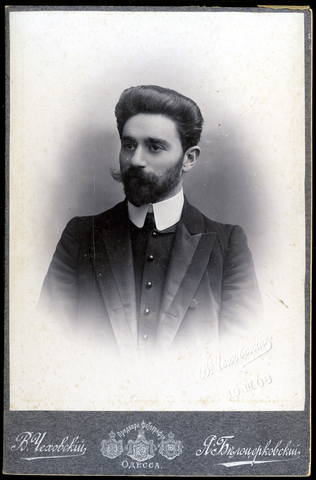 25299558_m.jpg