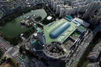 Birds-view-Lotte-World-1024x682