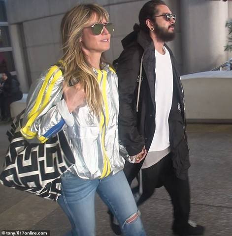 26.03.19 - Tom and Heidi at the airport LAX