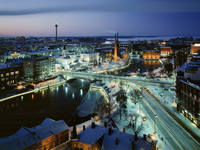 TAMPERE AT NIGHT