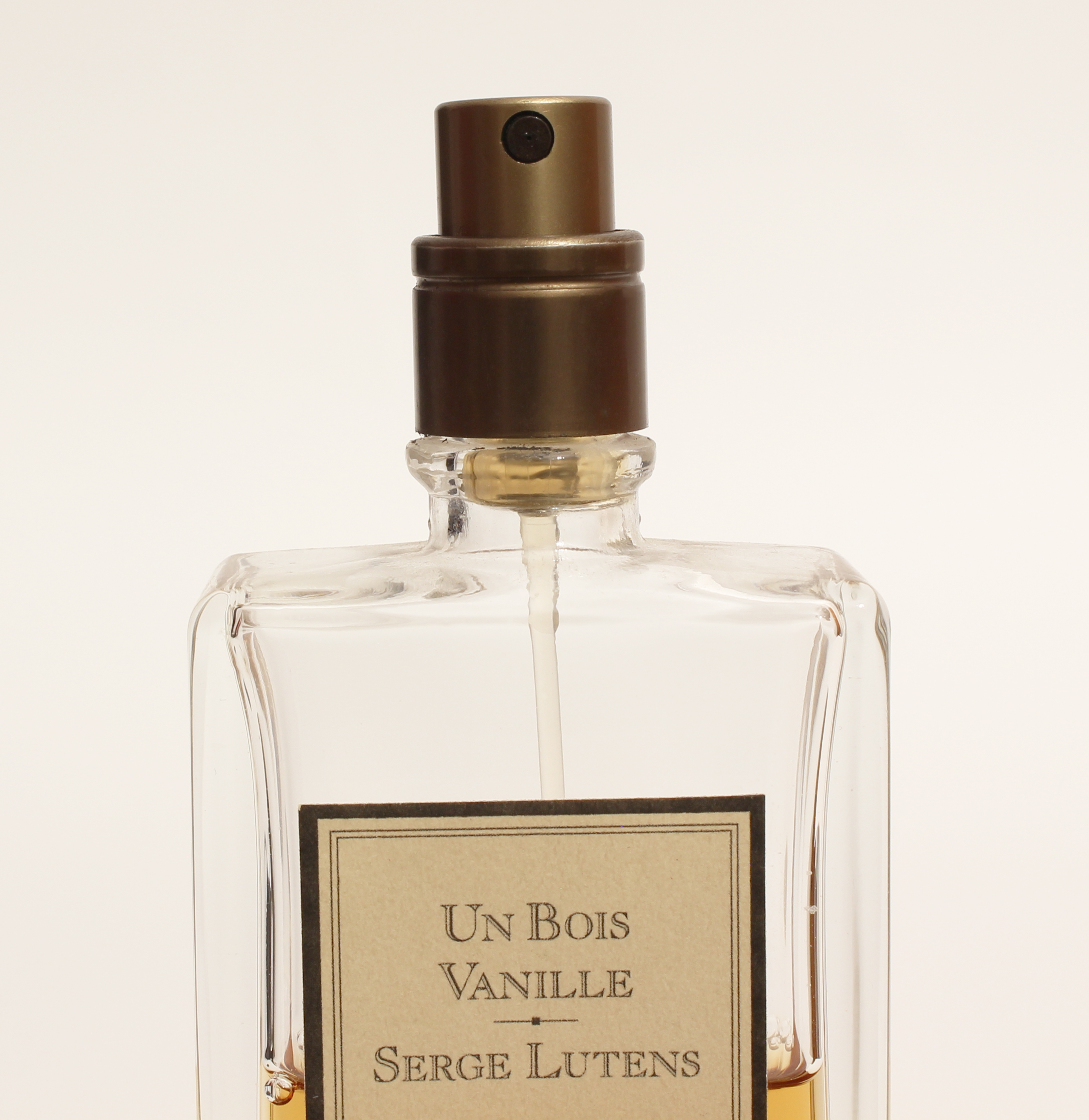 Bois vanille. Five o'Clock au gingembre Serge Lutens. Diam blond Serge Lutens.