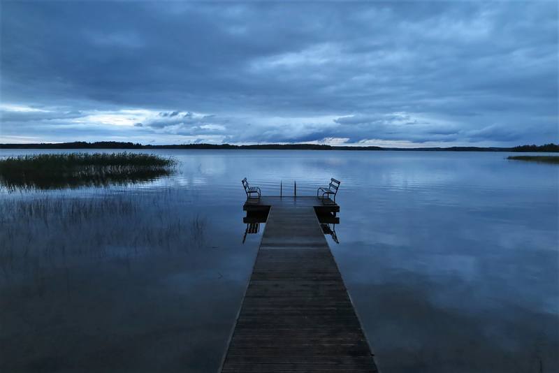 Финское озеро 5 букв. Озеро бодом Финляндия. Вечернее озеро в Финляндии. Озера Финляндии аэроснимок. Озереды.