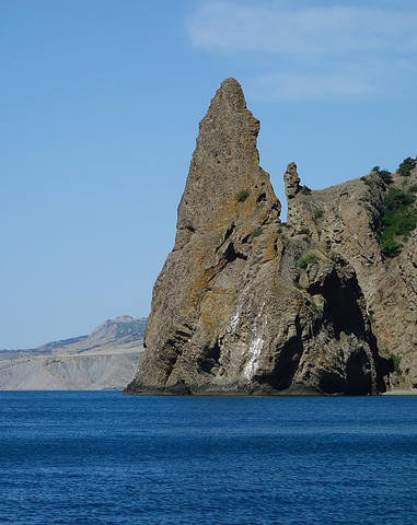 Скалы Иван-Разбойник и Лев. Фото Морошкина В.В.