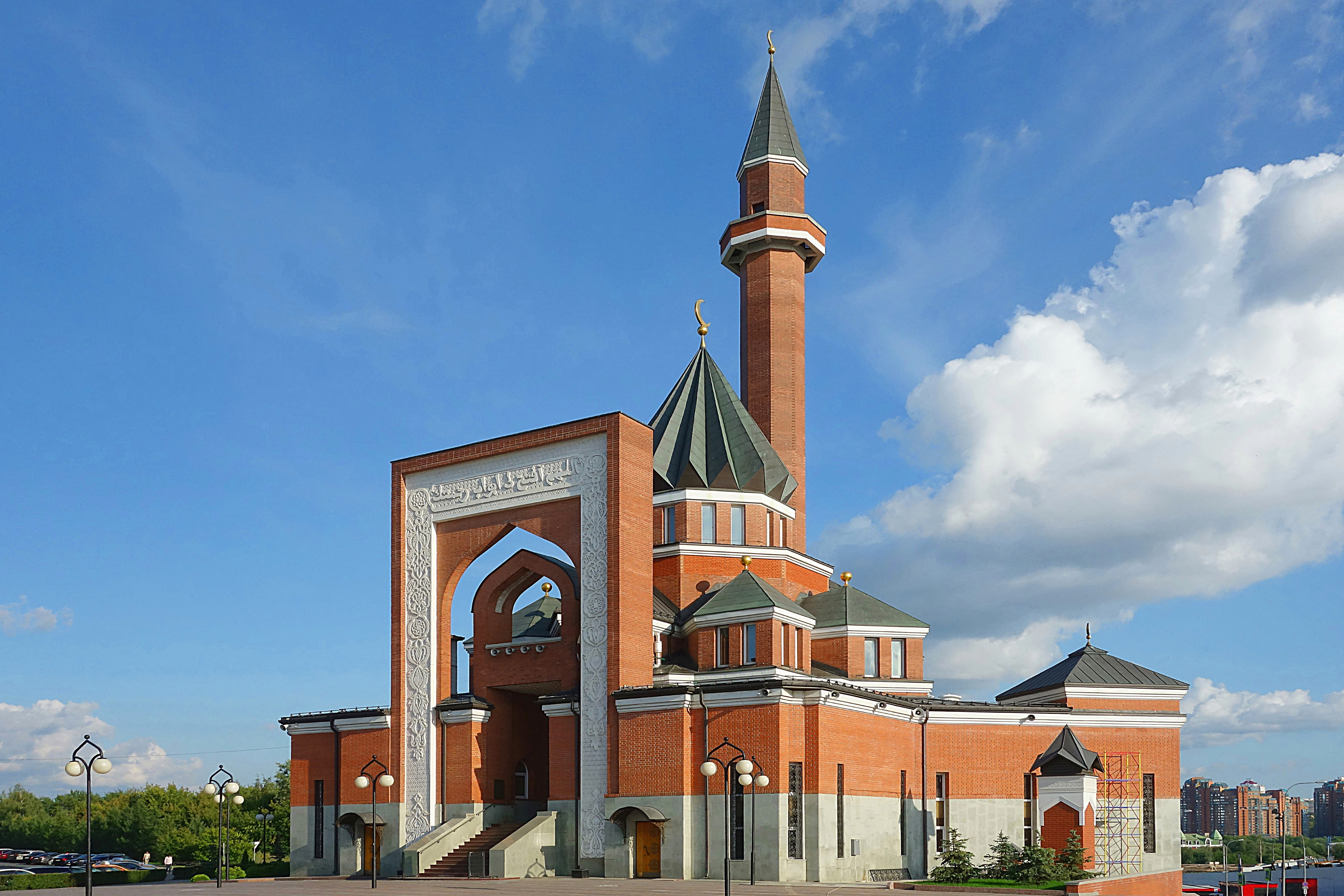 Новая мечеть на Минской ул. у Парка Победы. Фото Морошкина В.В.