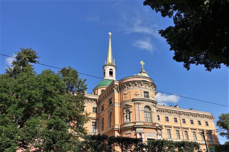 Прогулка по летнему Петербургу Прогулка по летнему Петербургу