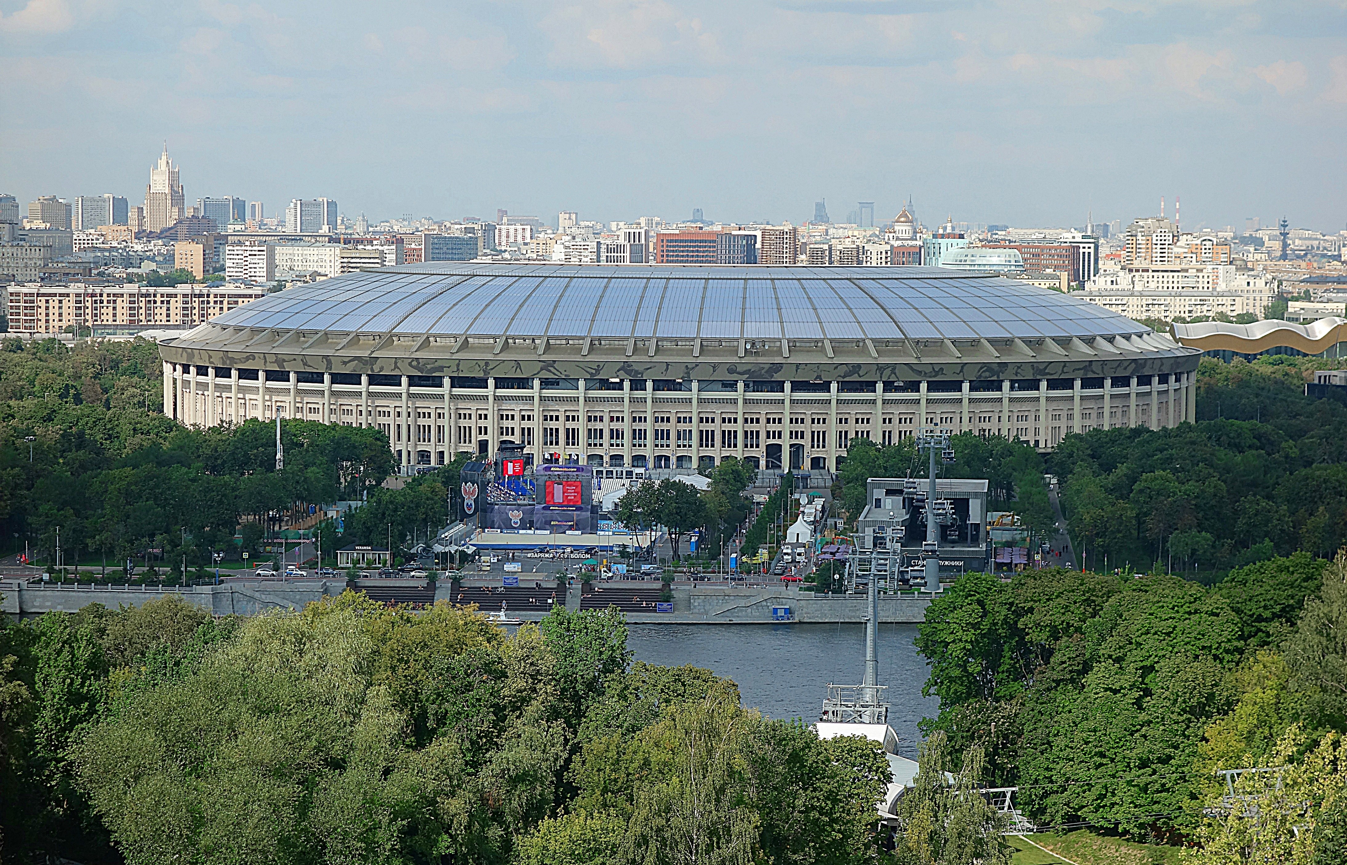 воробьевы горы лужники