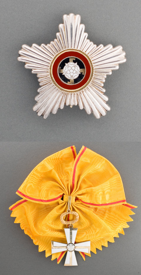 Grand cross of the Cross of Liberty