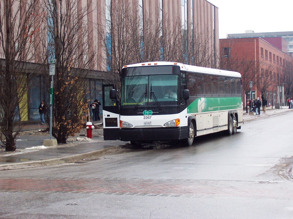 GO Transit MCI D4500CT 2267