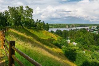 минКрасивый-вид-на-городок