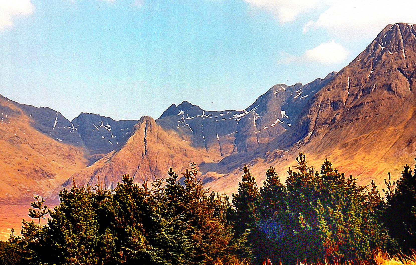 COIRE na CREICHE, BIDEAN DRUIM nan RAMH (CENTRE) AND BRUACH na FRITHE (LEFT), THE CUILLIN RIDGE SKYE