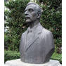 statue-Lafcadio-Hearn-Tokyo
