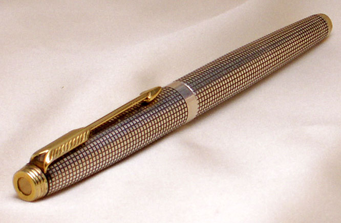 Parker 75 Crosshatch Sterling Silver Fountain Pen 2