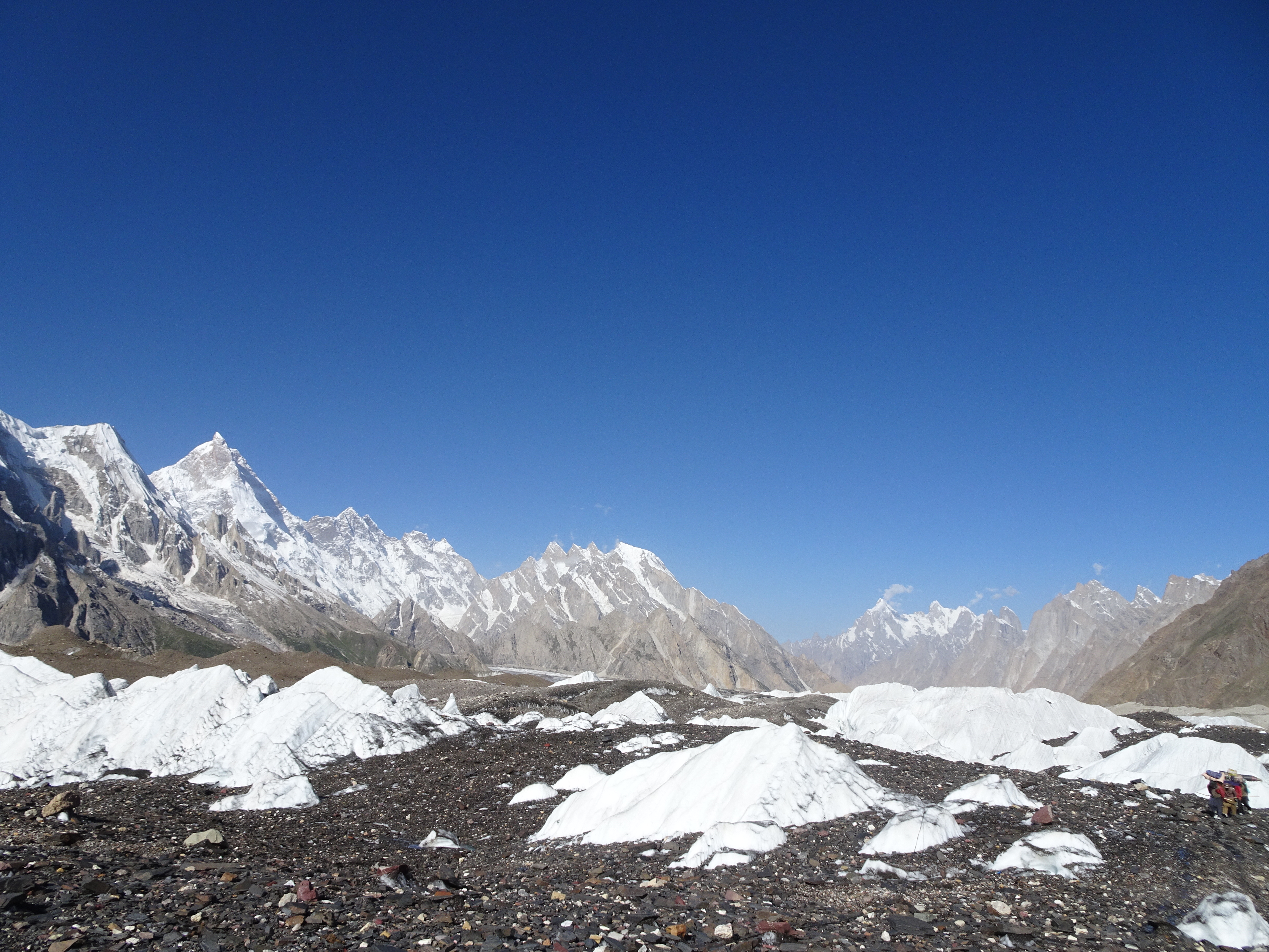 Baltoro glacier Masherbrum, Urdukas peak, Paju peak, Trango towers