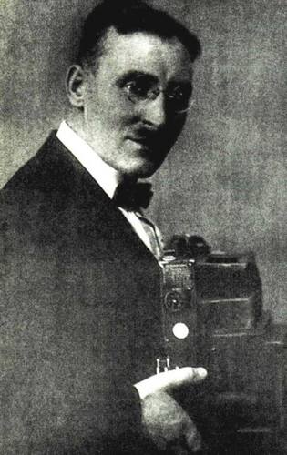 28602448_m.jpg