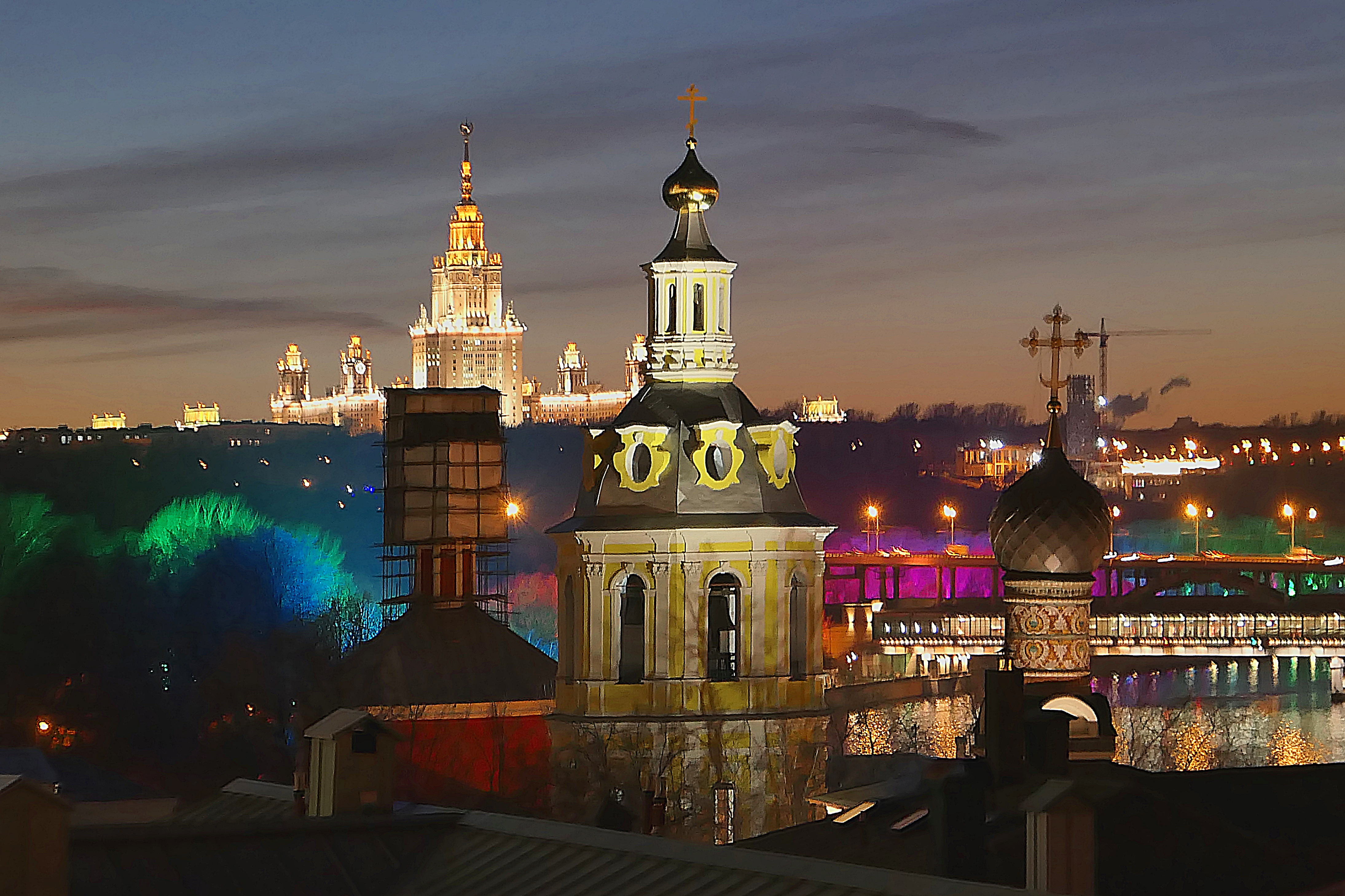 Й з москва. Андреевский монастырь Воробьевы горы Москва. Андреевский ставропигиальный мужской монастырь. Андреевская набережная монастырь. Андреевский монастырь в Москве зимой.