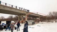 влево