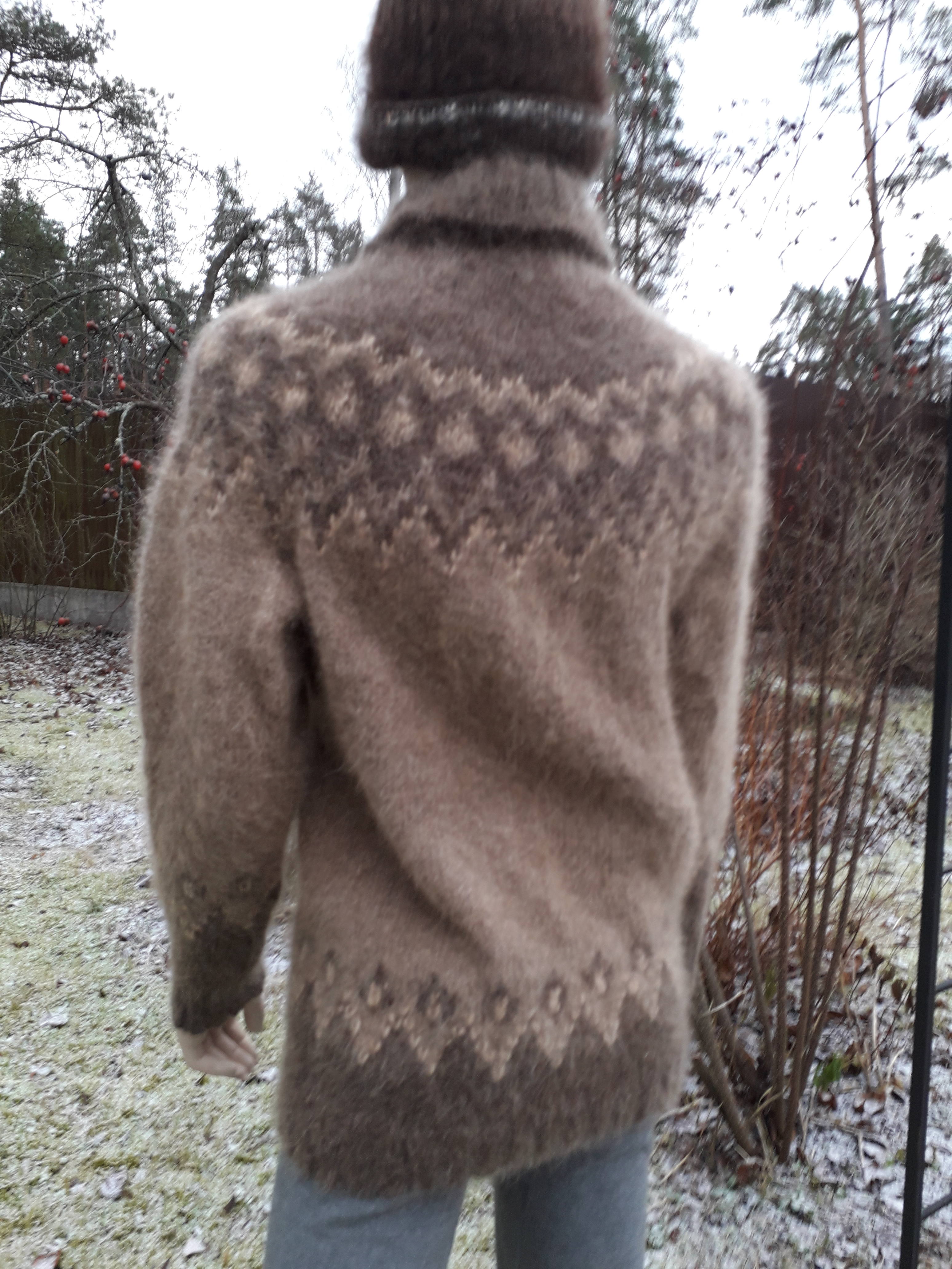 свитер из собачьей шерсти