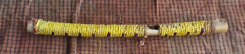 062 yellow quilled flute 9" long yellow with purple accent bars