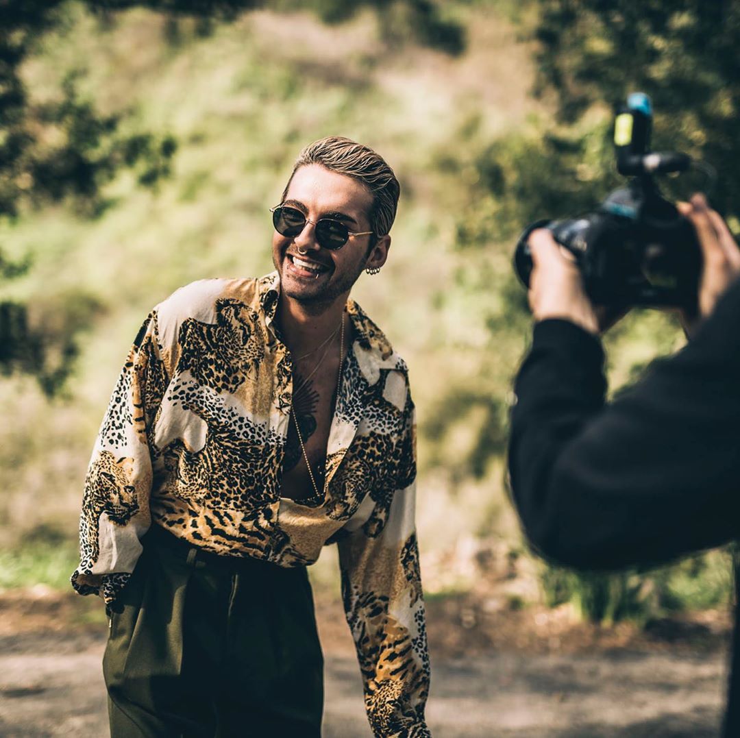 09.03.19 - shooting Chateau video in Studio City