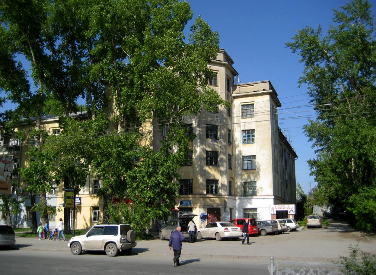 Красный проспект 218