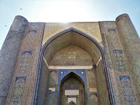 1280px-Mosque Bibi Khanum (2)