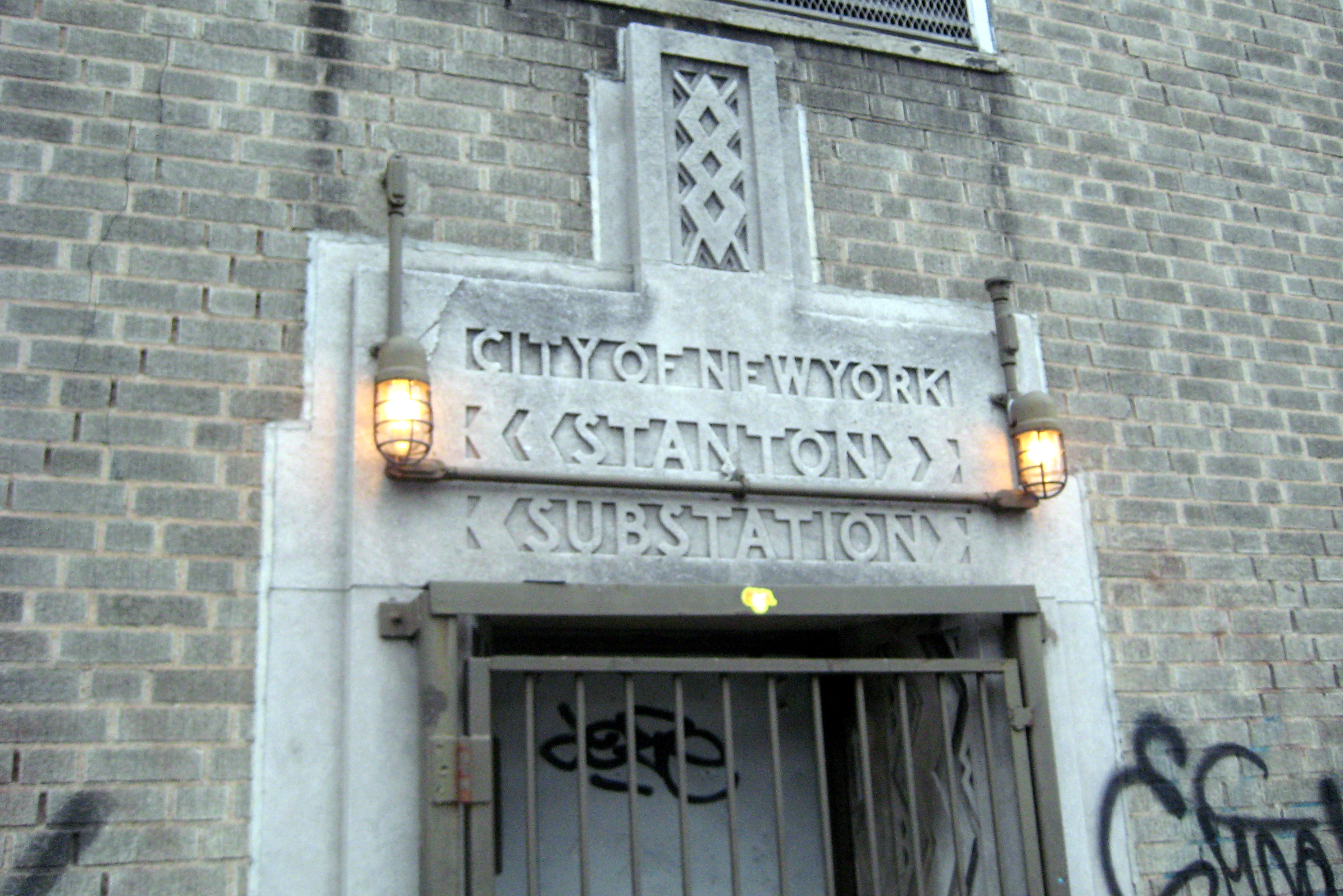 NYC - LES - City of New York Stanton Substation